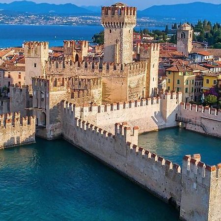 Paganini Suites And Apartments Sirmione Exteriér fotografie