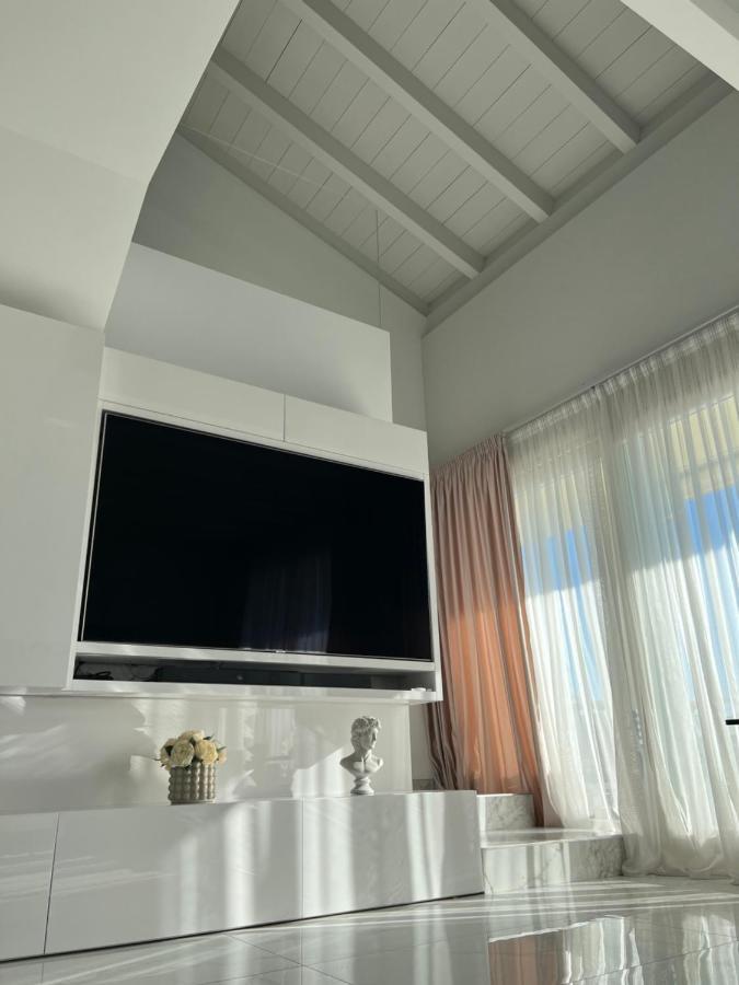 Paganini Suites And Apartments Sirmione Exteriér fotografie