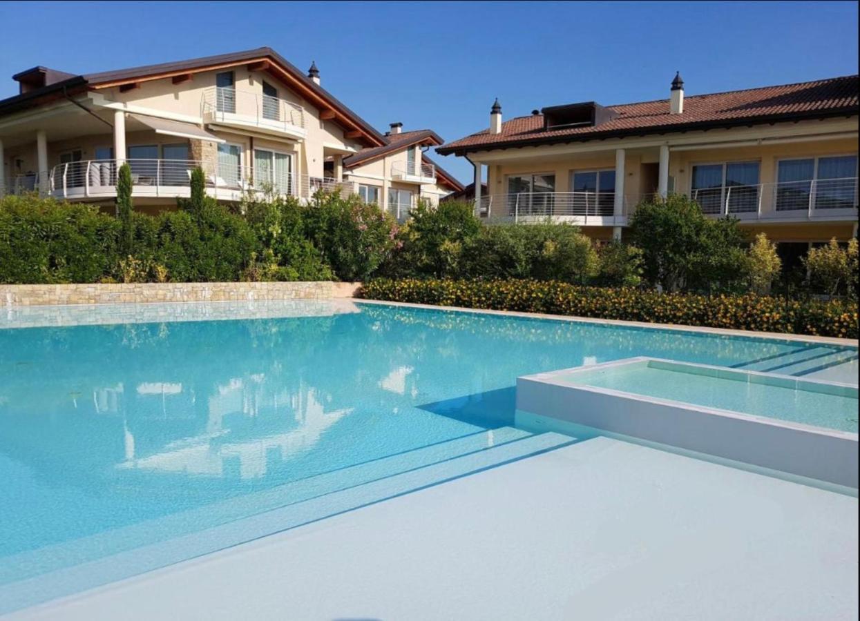 Paganini Suites And Apartments Sirmione Exteriér fotografie