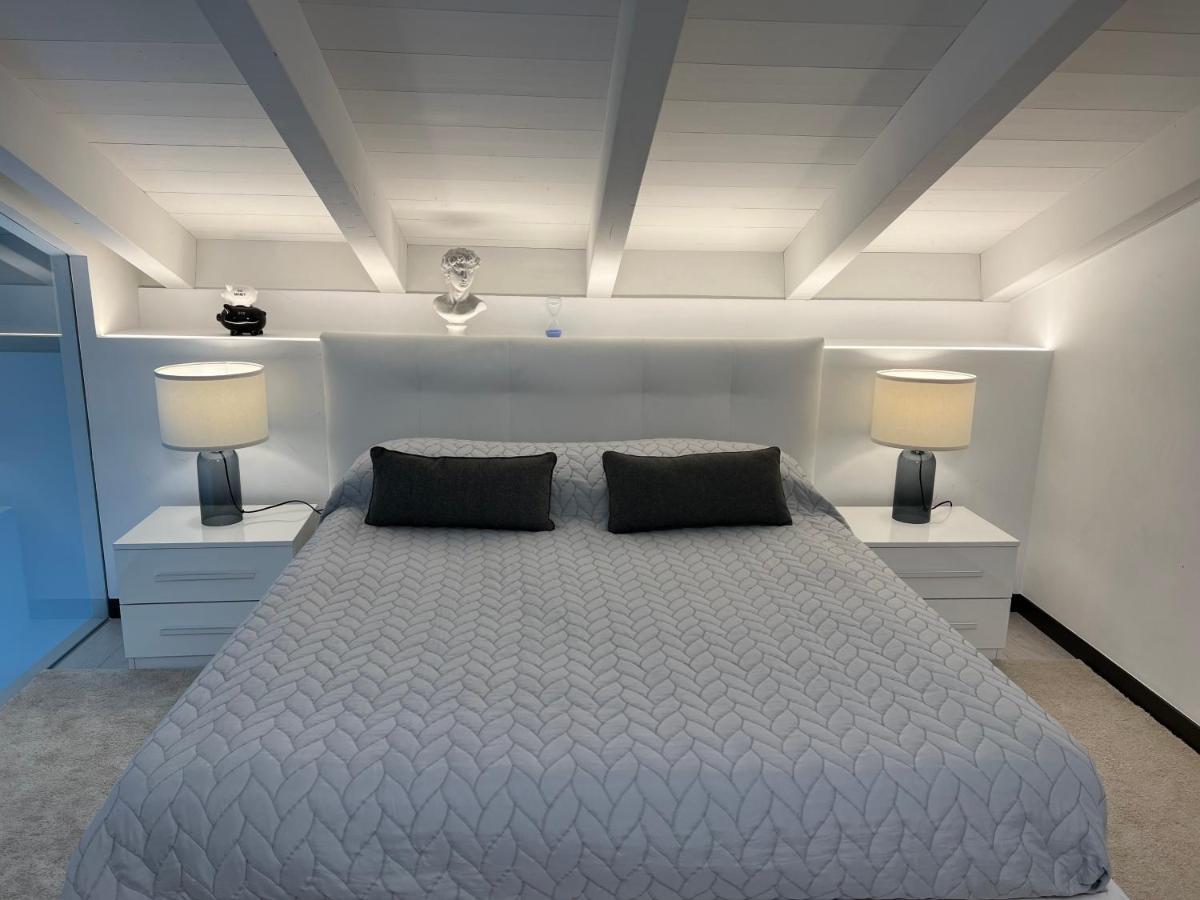 Paganini Suites And Apartments Sirmione Exteriér fotografie
