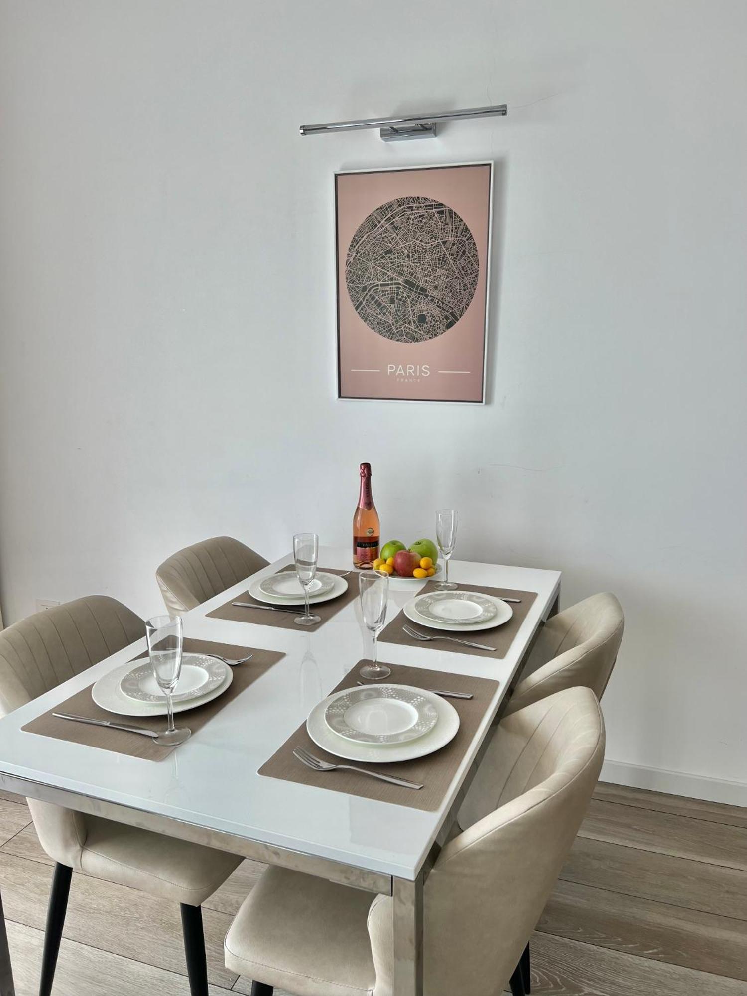 Paganini Suites And Apartments Sirmione Pokoj fotografie